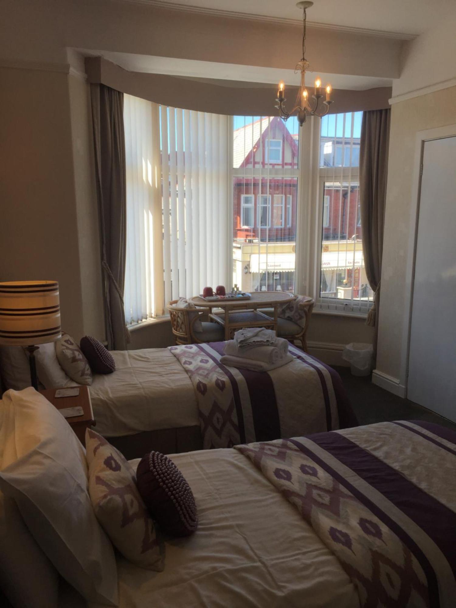 Bed & Breakfast The Fernroyd 3*
